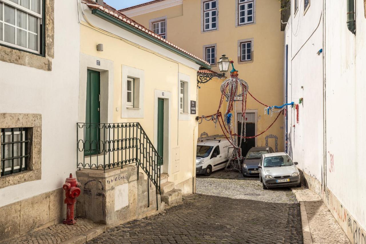 Design Apartment In Typical Alfama Lisboa Exteriör bild