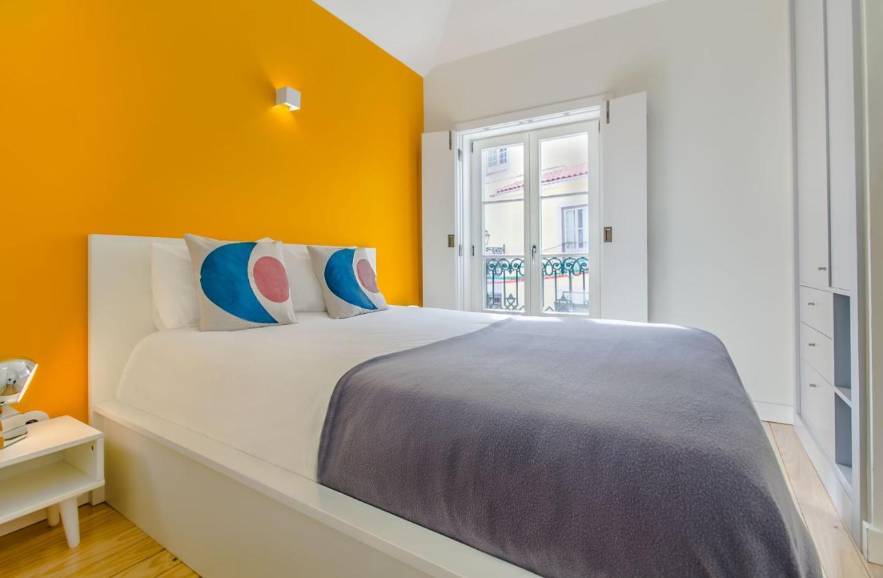 Design Apartment In Typical Alfama Lisboa Exteriör bild