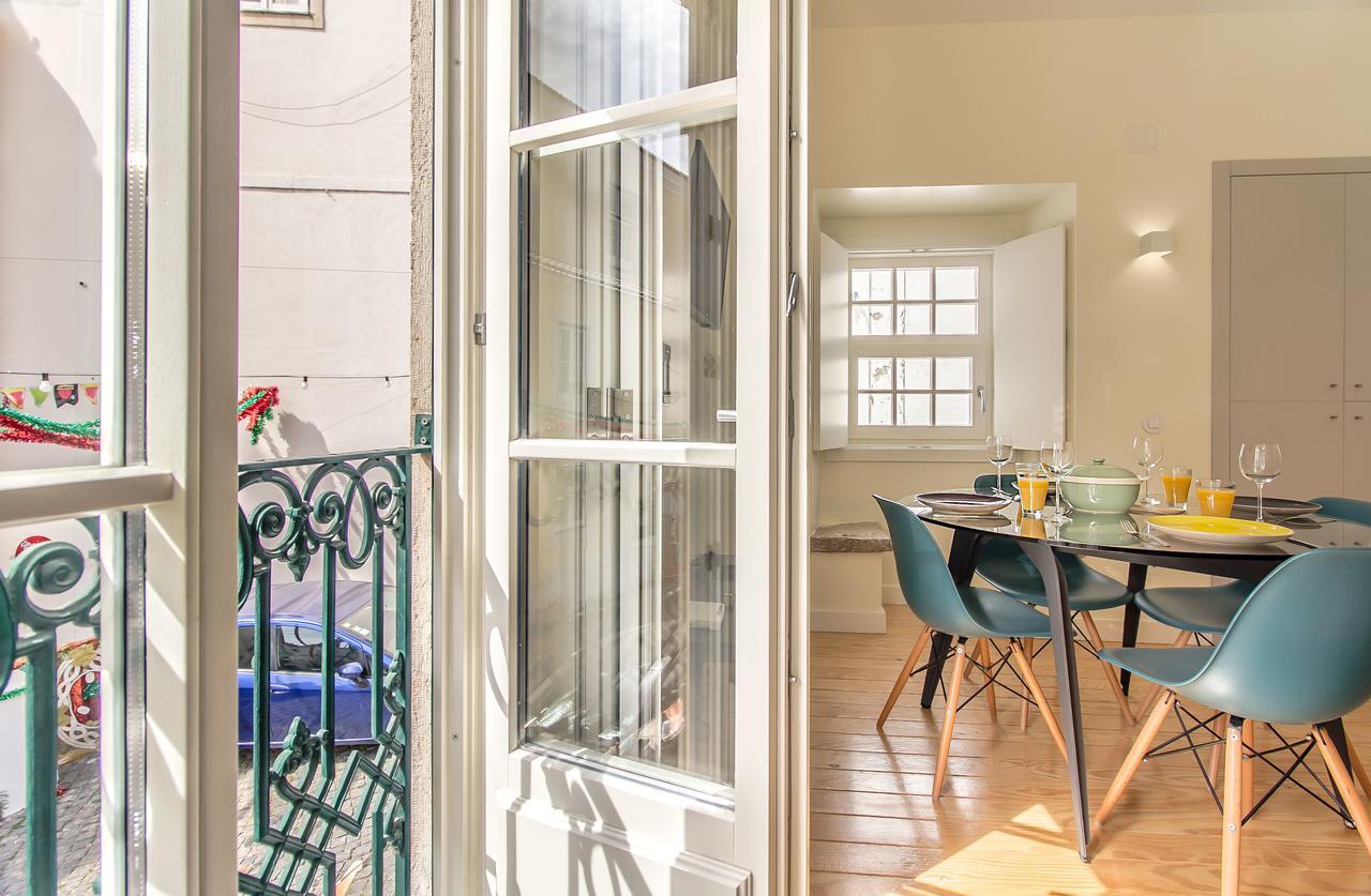 Design Apartment In Typical Alfama Lisboa Exteriör bild