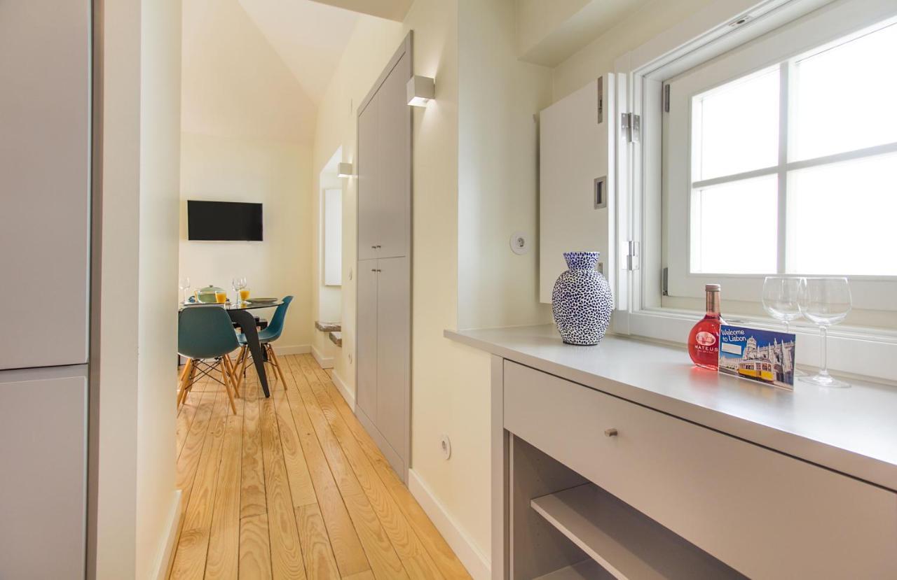 Design Apartment In Typical Alfama Lisboa Exteriör bild