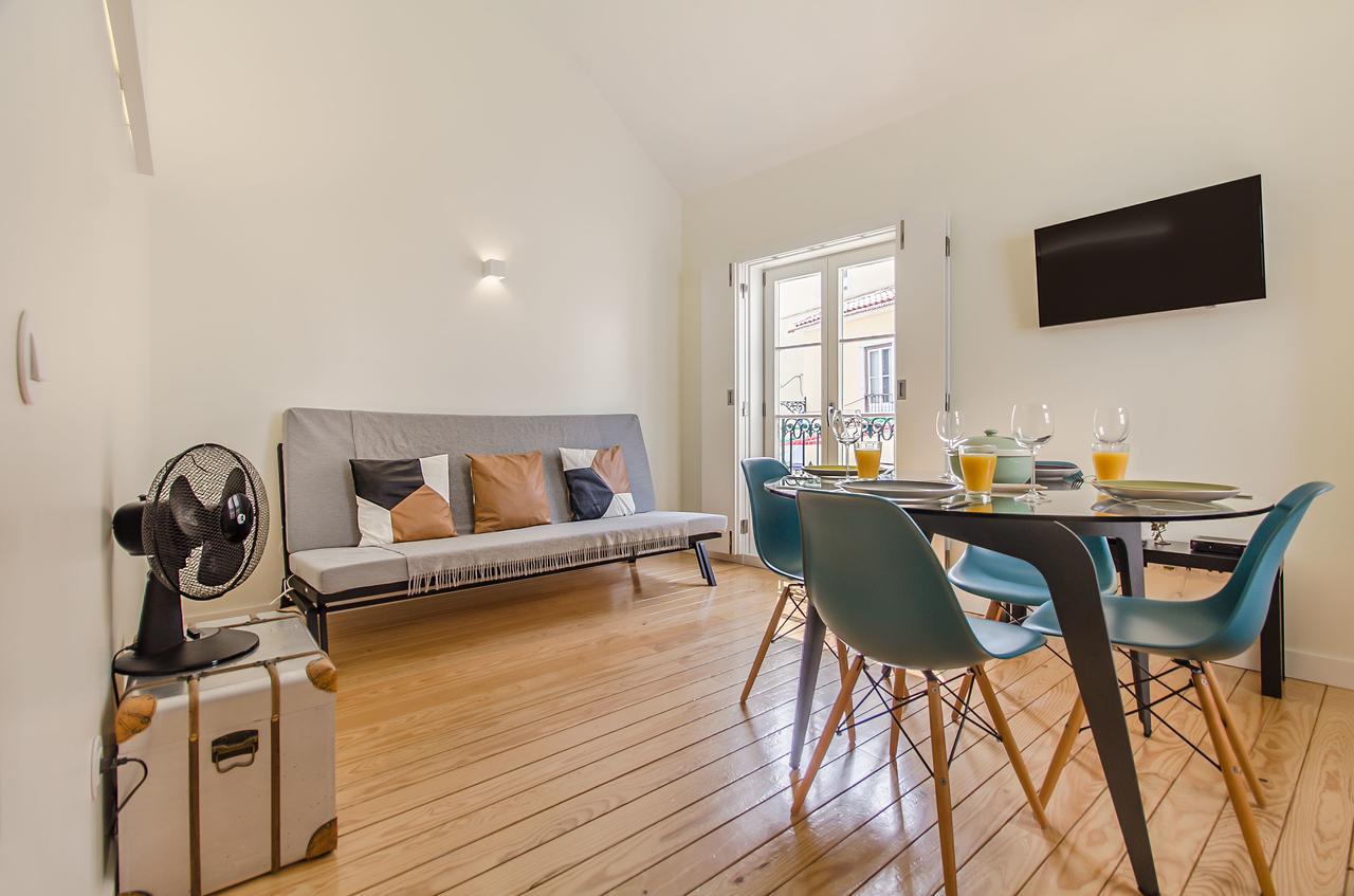 Design Apartment In Typical Alfama Lisboa Exteriör bild