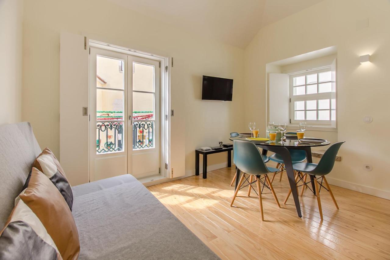 Design Apartment In Typical Alfama Lisboa Exteriör bild